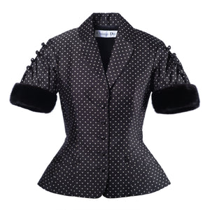 Descriptive image text