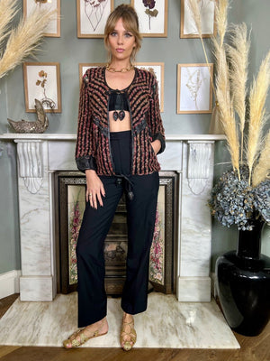 Descriptive image text