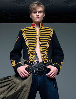 Descriptive image text