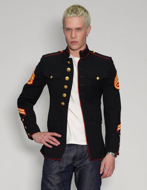 Descriptive image text