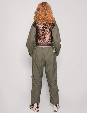 Descriptive image text