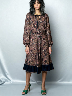 Descriptive image text