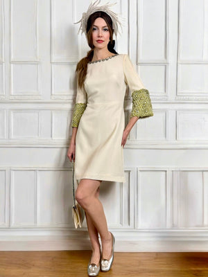 Descriptive image text