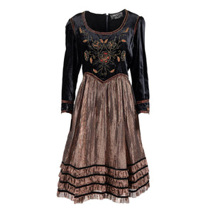 Descriptive image text