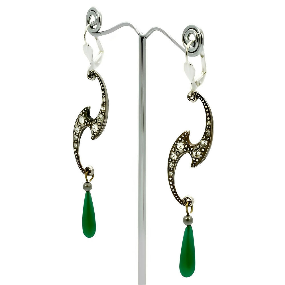 silver-tone-and-rhinestone-lever-back-earrings-with-green-glass-drops-3p