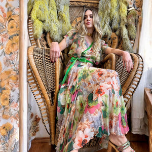 Descriptive image text