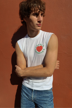 Descriptive image text