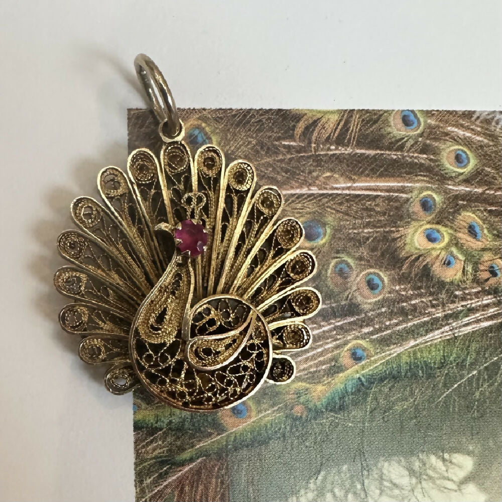 8014B632-1167-441E-B8E6-E009BAD55FB5_1_105_c