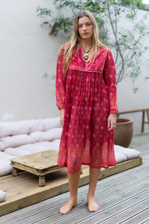 Descriptive image text