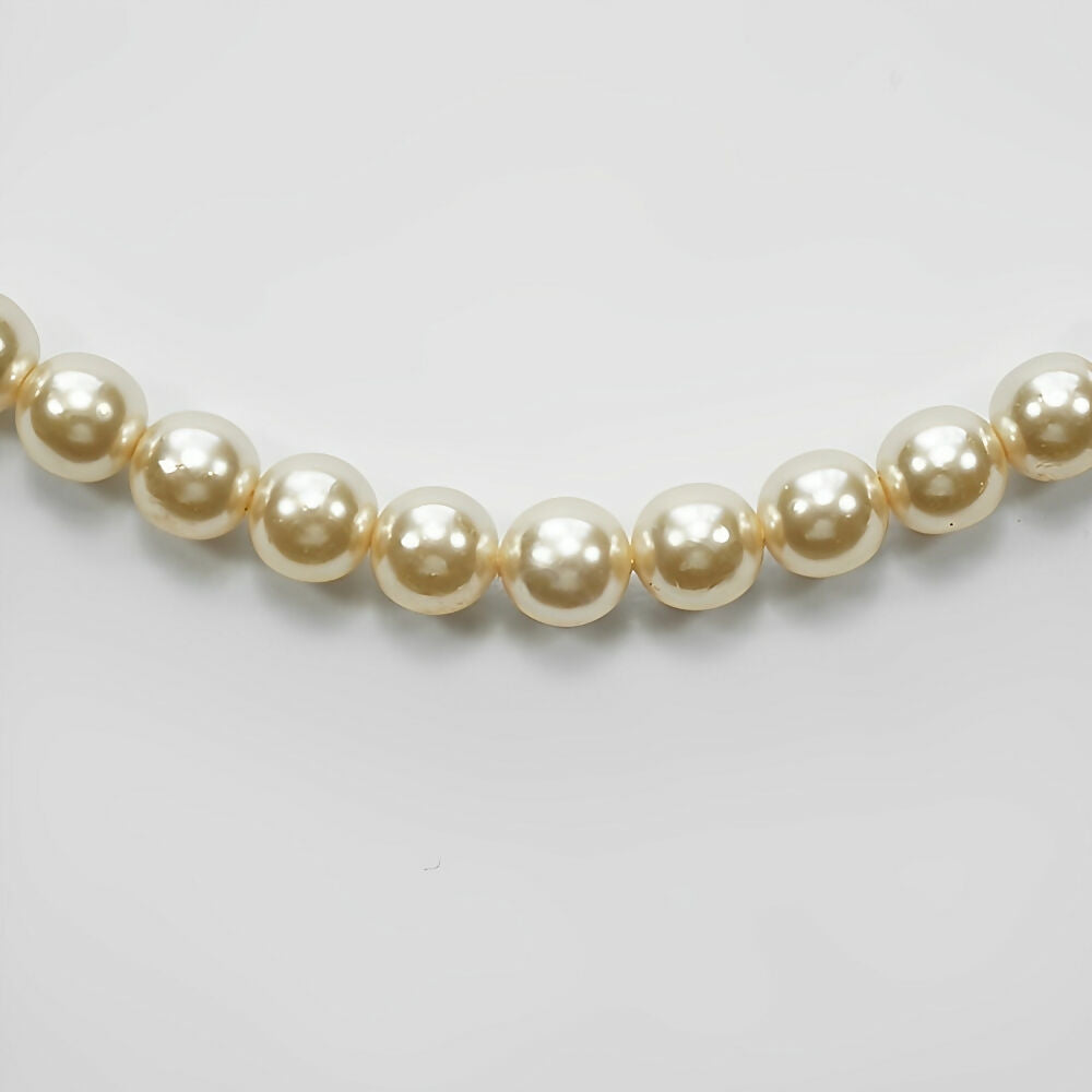 aura-champagne-glass-pearl-necklace-with-a-gold-plated-and-pearl-flower-clasp-6p