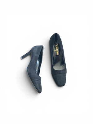 Vintage Chanel Suede Toe Cap Pumps – Early 1990s – Size 40.5 (UK 7.5)
