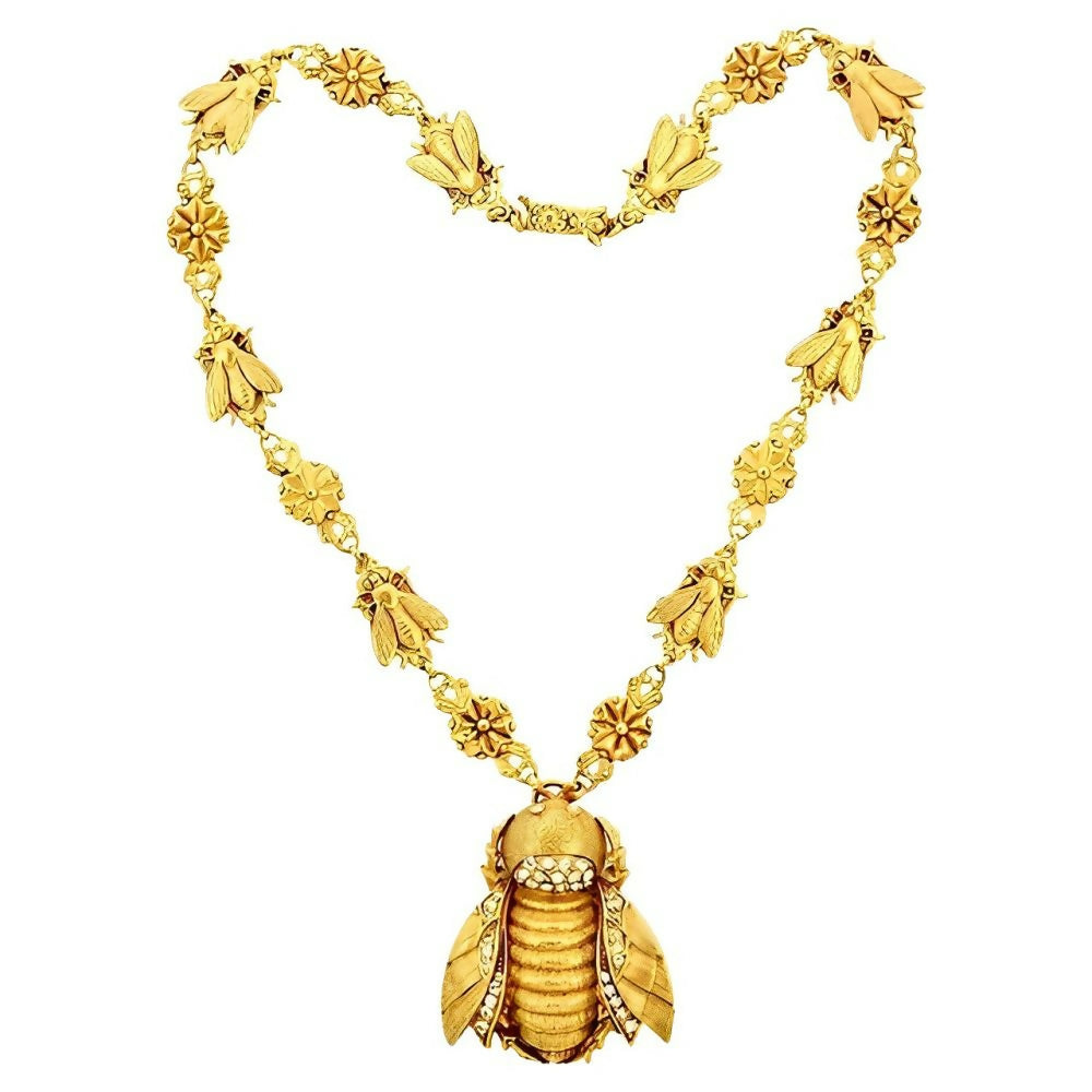 Askew-London-Gold-Plated-Crystal-Bee-Pendant-with-Fly-and-Flower-Link-Necklace-1zp