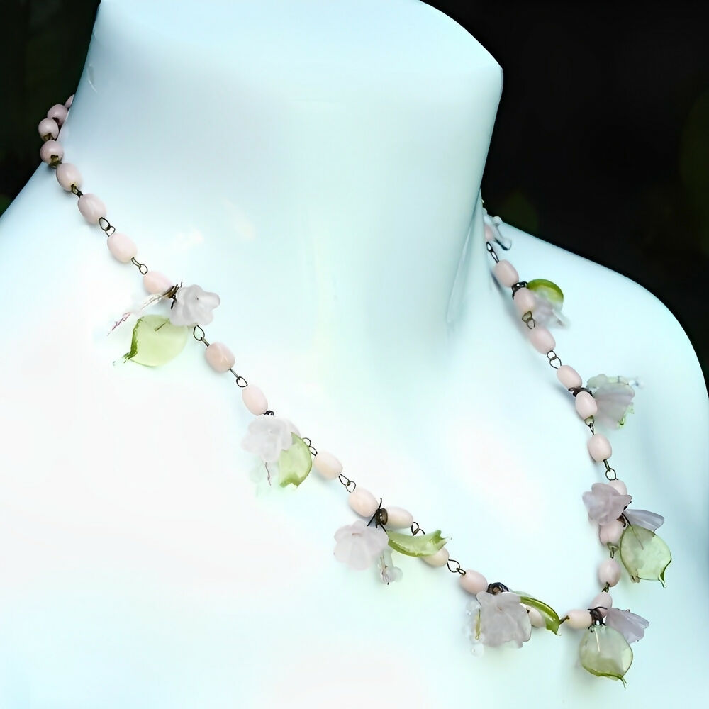 pink-and-green-glass-bead-flower-and-leaf-necklace-circa-1930s-3p