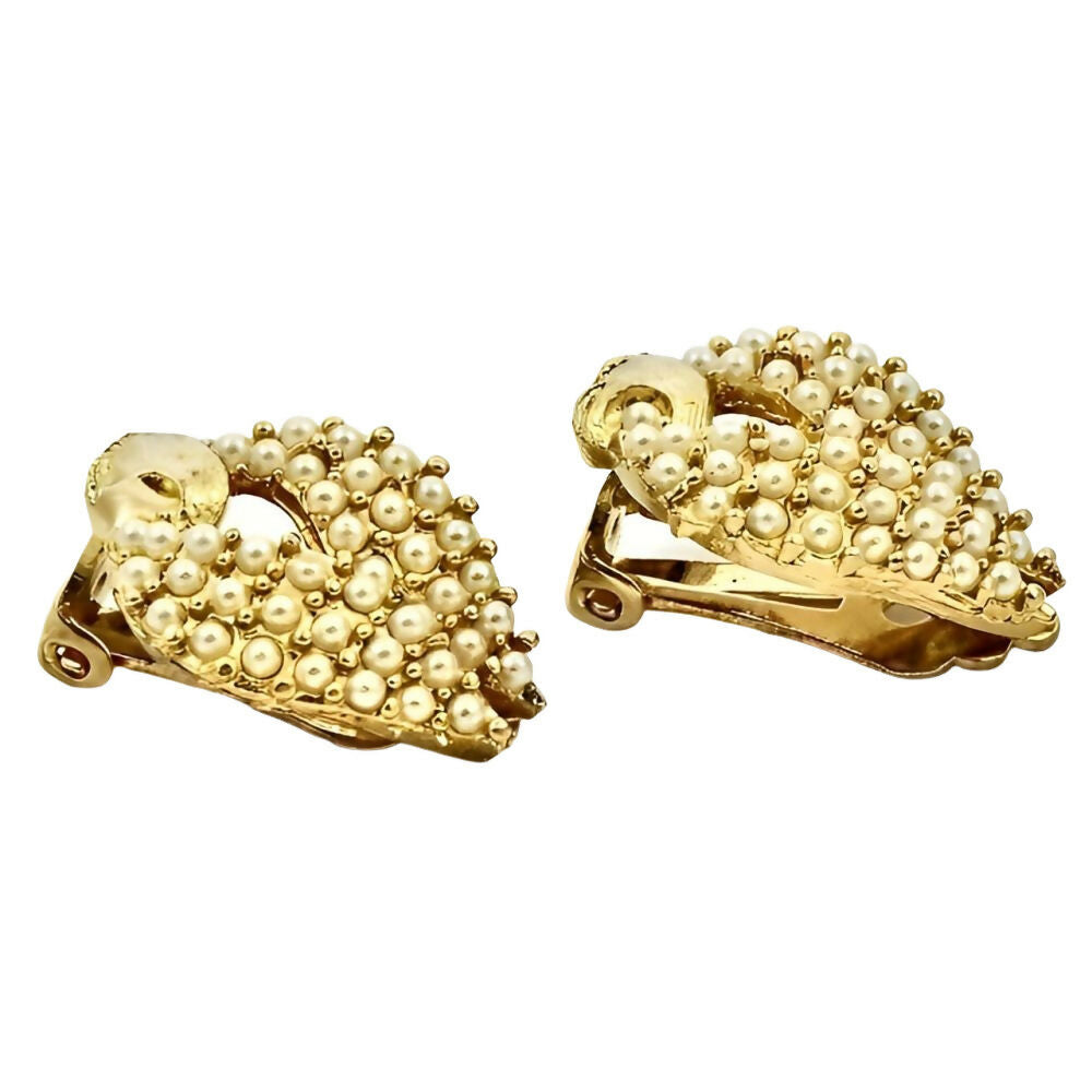 gold-plated-leaf-design-with-faux-pearls-clip-on-earrings-2z(1)