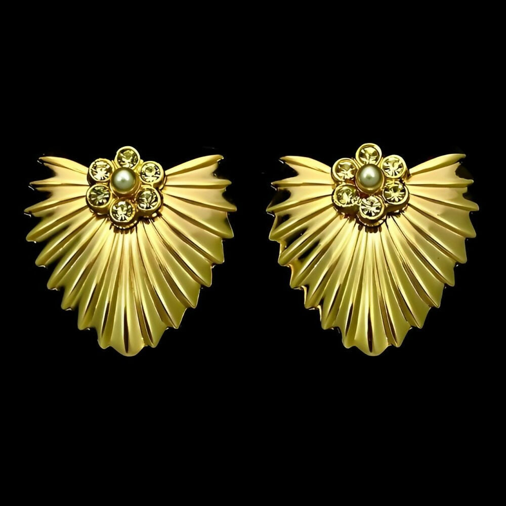 gold-tone-leaf-design-clip-on-earrings-with-faux-pearls-and-clear-crystals-5z