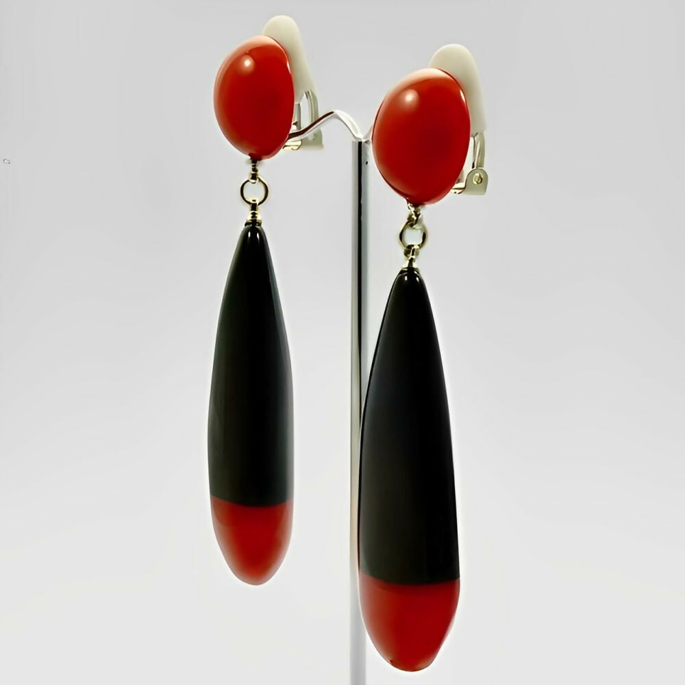 marion-godart-red-and-black-drop-clip-on-shiny-plastic-statement-earrings-4z