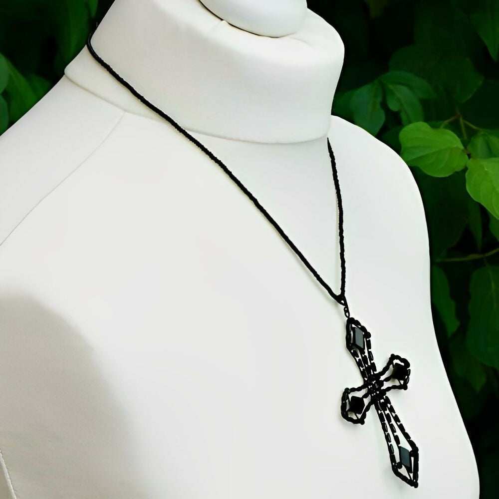 Art-Deco-Large-French-Jet-Cross-Pendant-and-Black-Glass-Bead-Chain-Necklace-4z