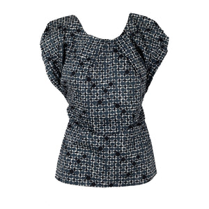 Descriptive image text