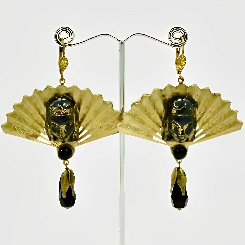 gilt-metal-ornate-black-glass-face-fan-leverback-earrings-with-black-glass-drop-3z