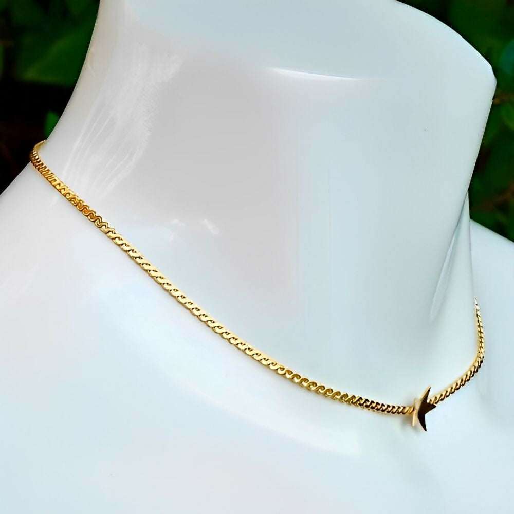 gold-plated-serpentine-chain-necklace-with-gold-star - 5z