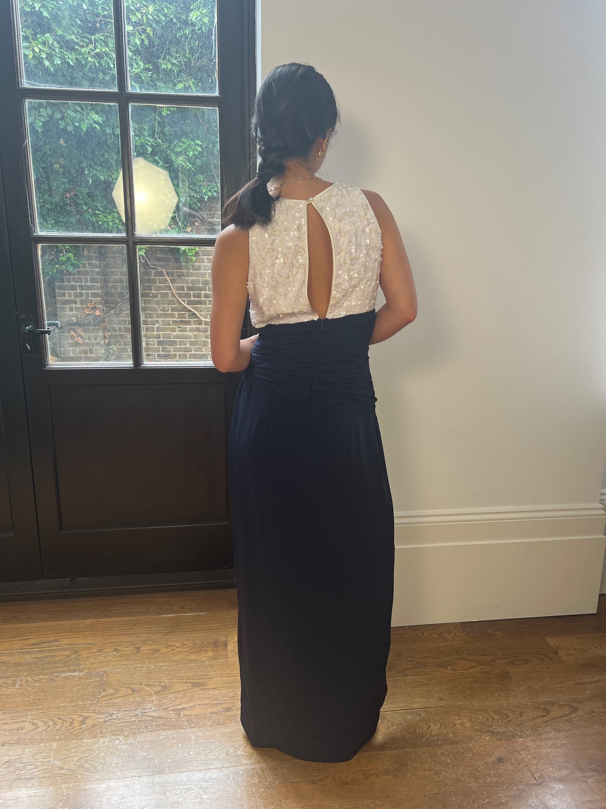 1990s Bellville Sassoon Ruched Navy and White Sequin Dress – Peekaboo  Vintage Marketplace