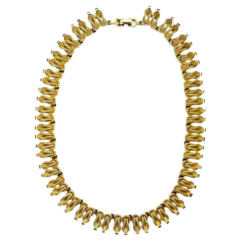 gold-plated-textured-knot-design-link-necklace-circa-1950s-1p