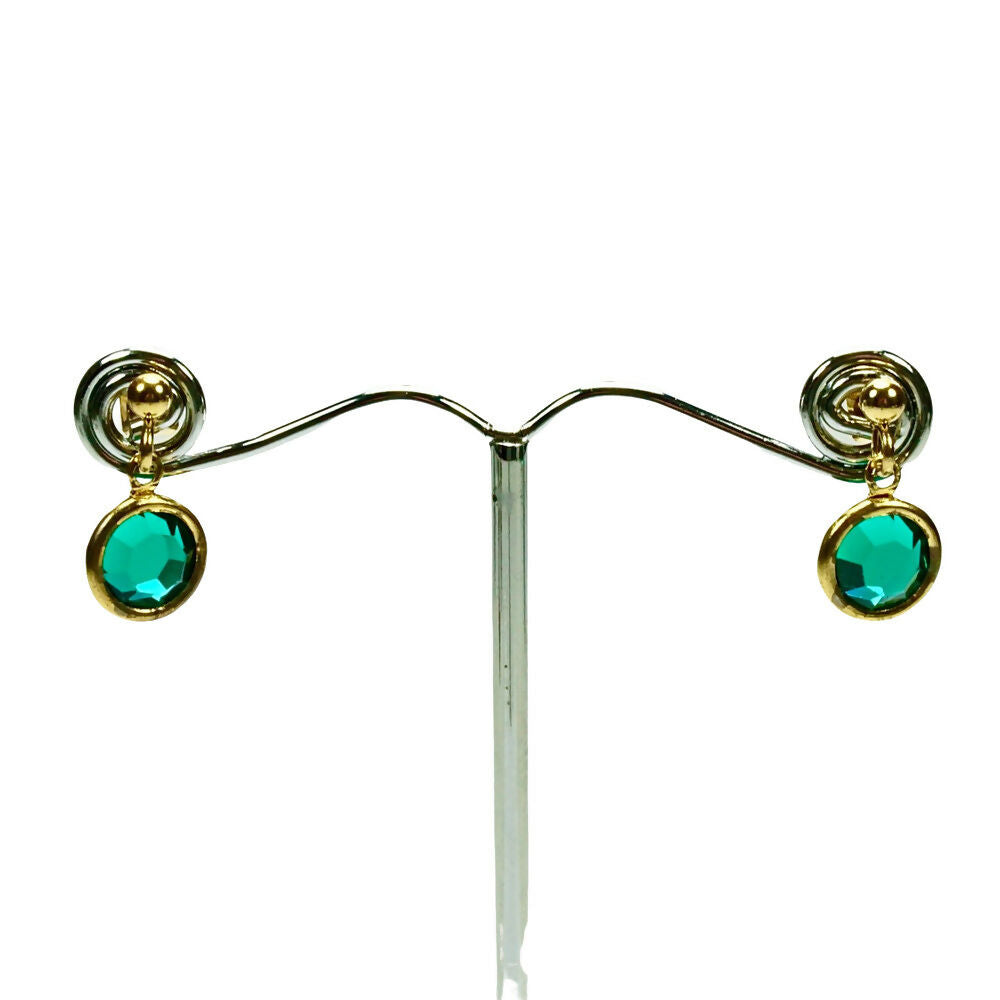 gold-plated-pierced-single-drop-earrings-with-round-green-faceted-glass-crystals-2p