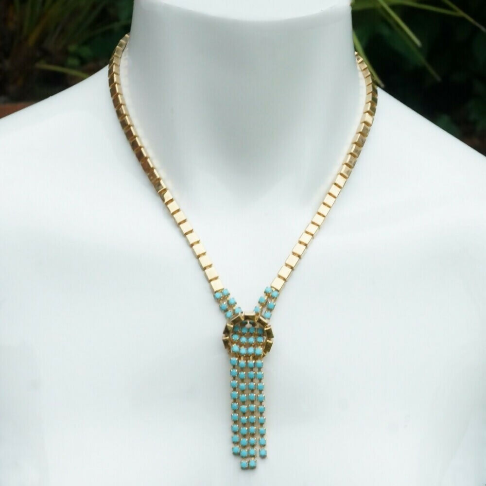 gold-tone-link-necklace-with-turquoise-four-spray-pendant-and-clasp-2p