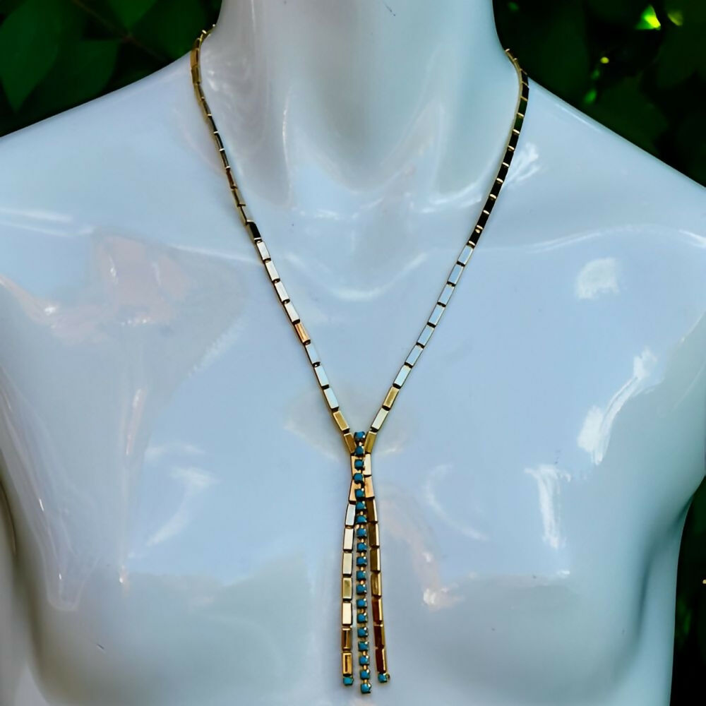 Gold-Tone-Rectangular-Link-Necklace-with-Tourquoise-Bead-Drop -3z