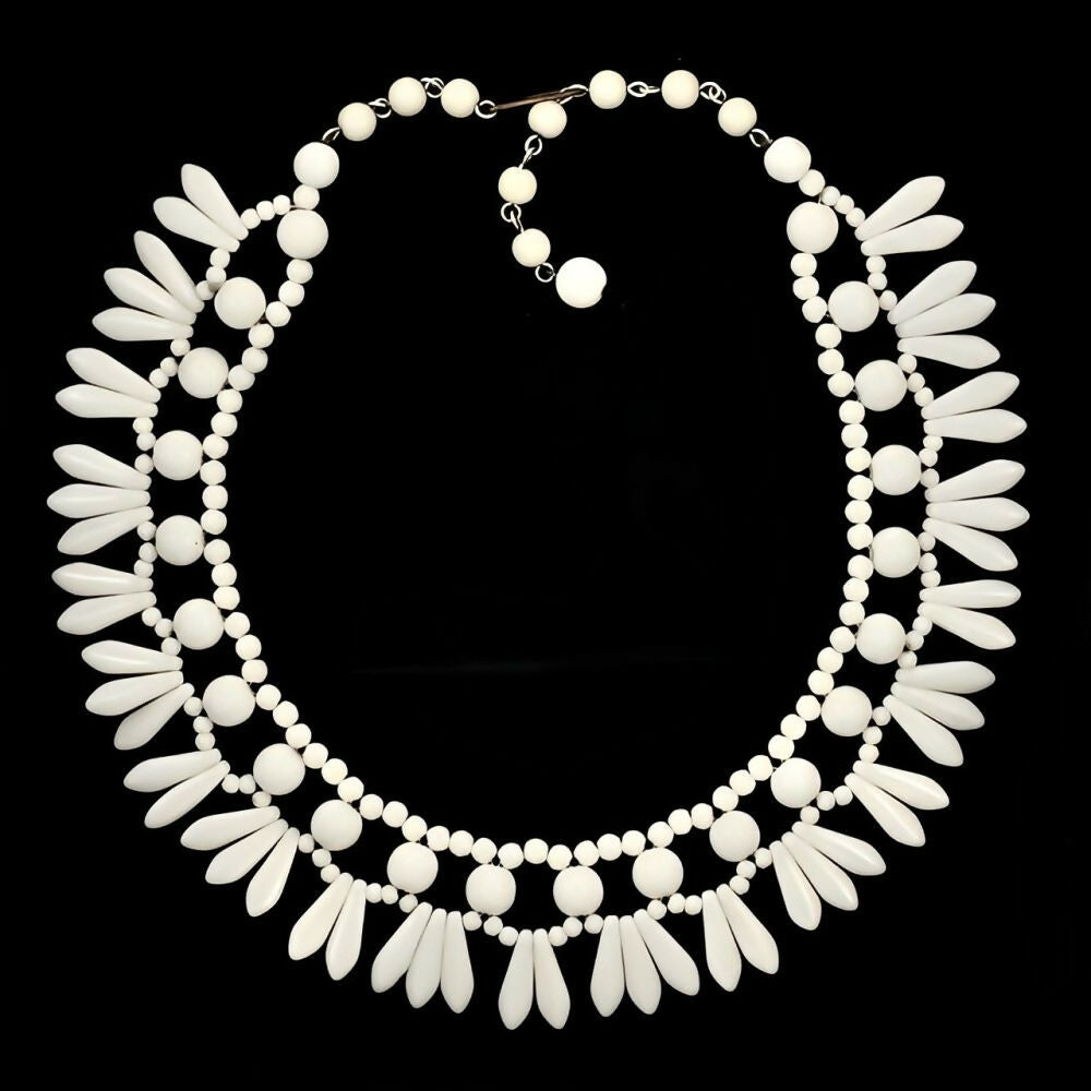 Art-Deco-Style-White-Milk-Glass-Drop-Fringe-Necklace-circa-1950s - 5z