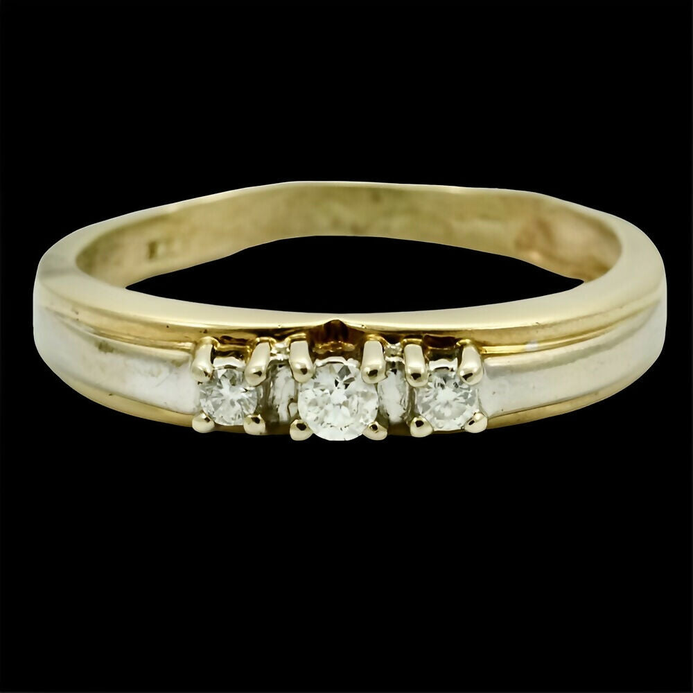 14k-yellow-gold-and-white-gold-three-stone-diamond-ring-8p