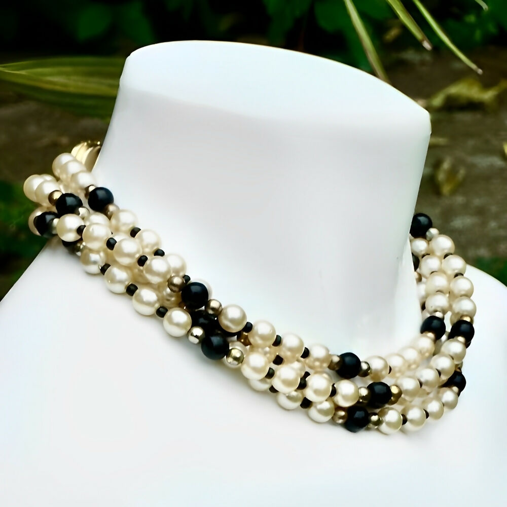 four-strand-faux-pearl-and-black-glass-bead-necklace-with-ornate-clasp-3p
