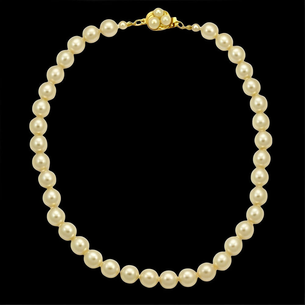 cream-glass-pearl-necklace-with-a-gold-plated-and-pearl-clasp-8p