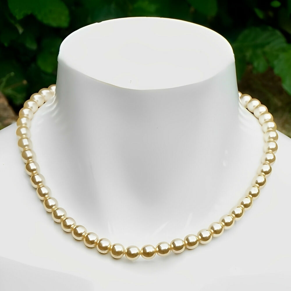 aura-champagne-glass-pearl-necklace-with-a-gold-plated-and-pearl-flower-clasp-2p