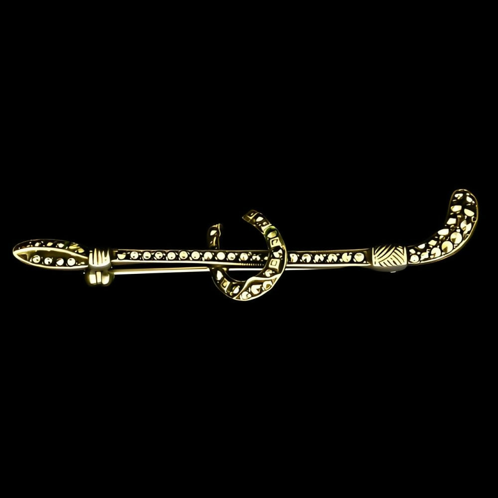 silver-horseshoe-and-riding-whip-marcasite-brooch-4z